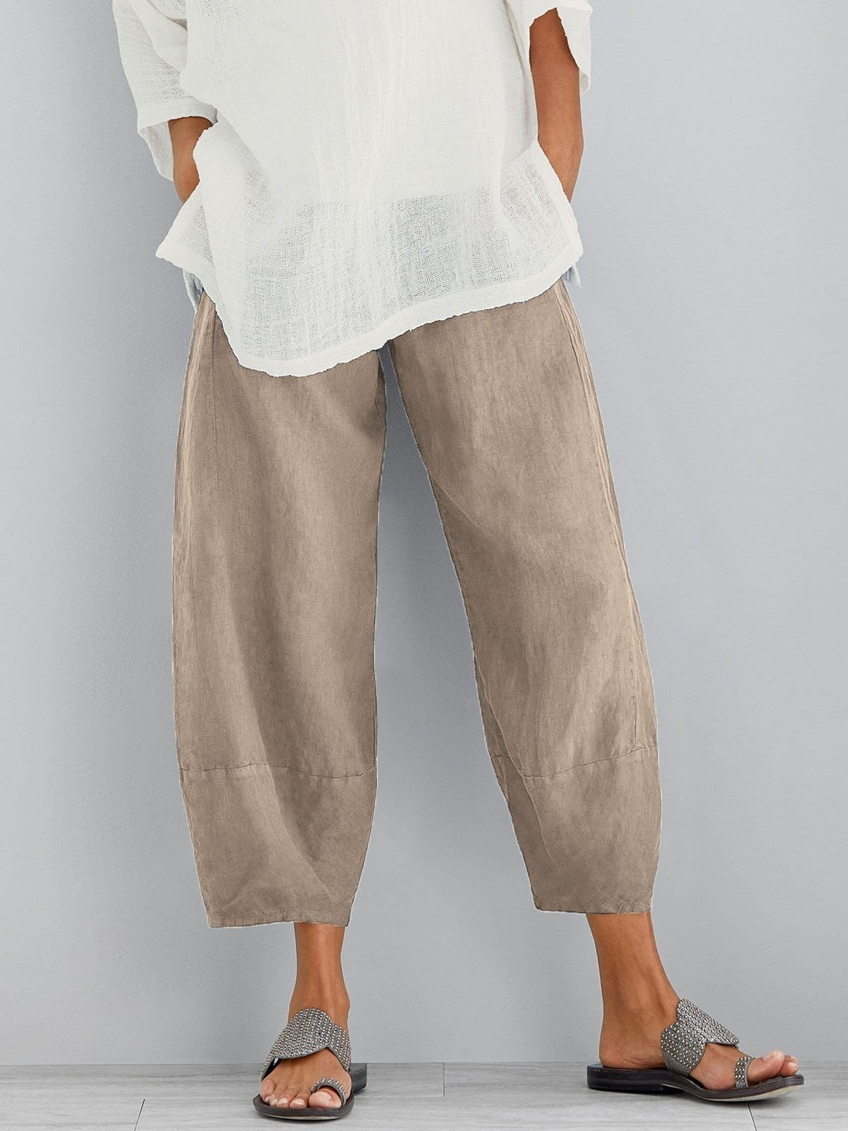 RELAXED SHORT PANTS FOR WOMEN