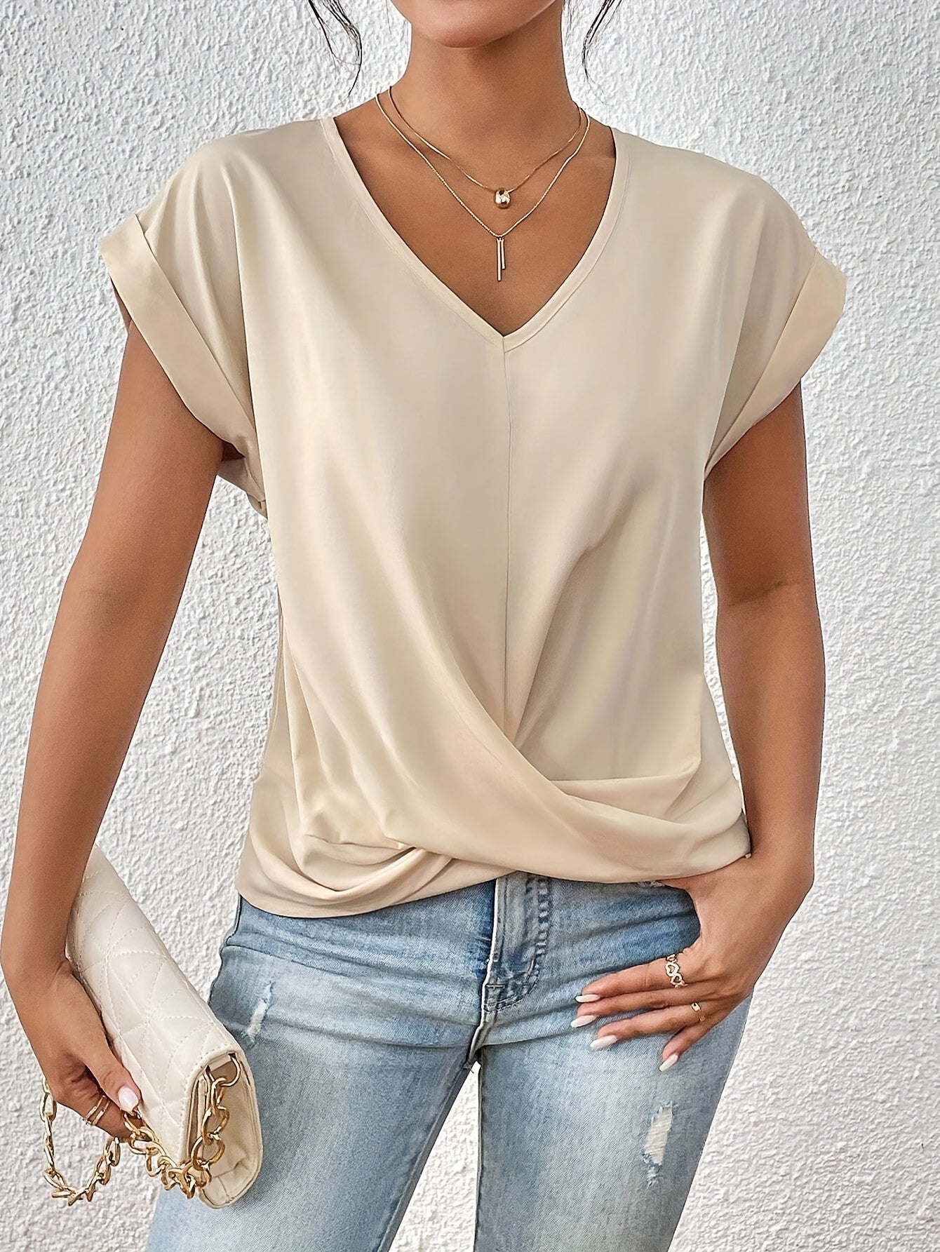 SWEETHEART NECKLINE T-SHIRT FOR WOMEN
