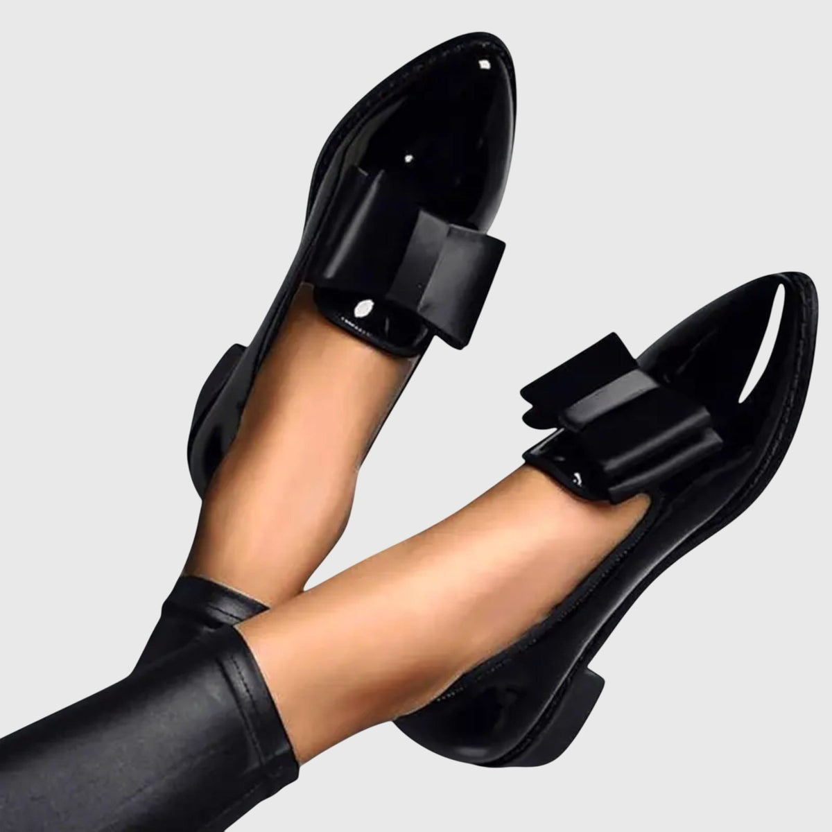 CUSHIONED FLAT LOAFERS FOR WOMEN