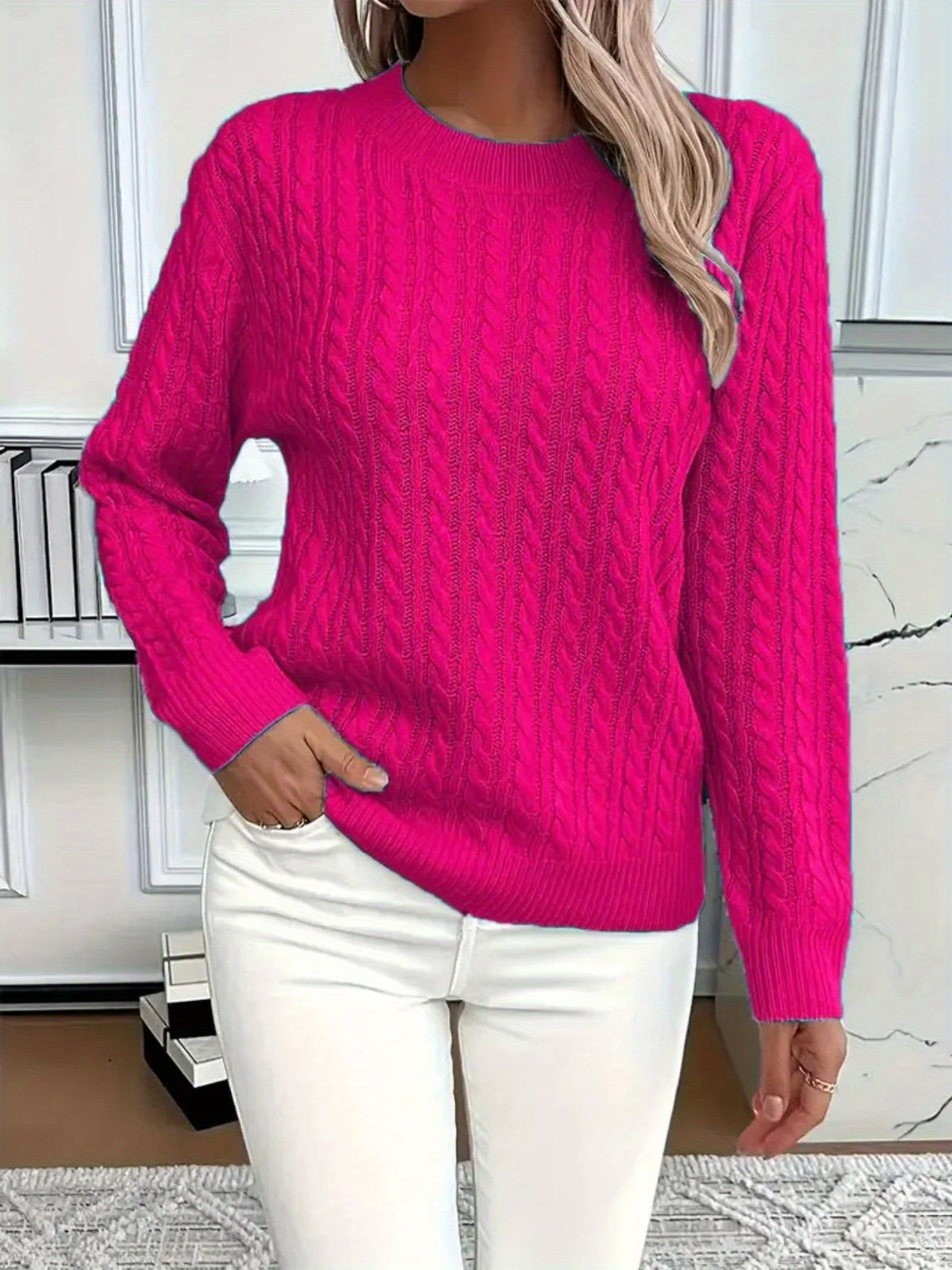 RELAXED CABLE SWEATER FOR WOMEN