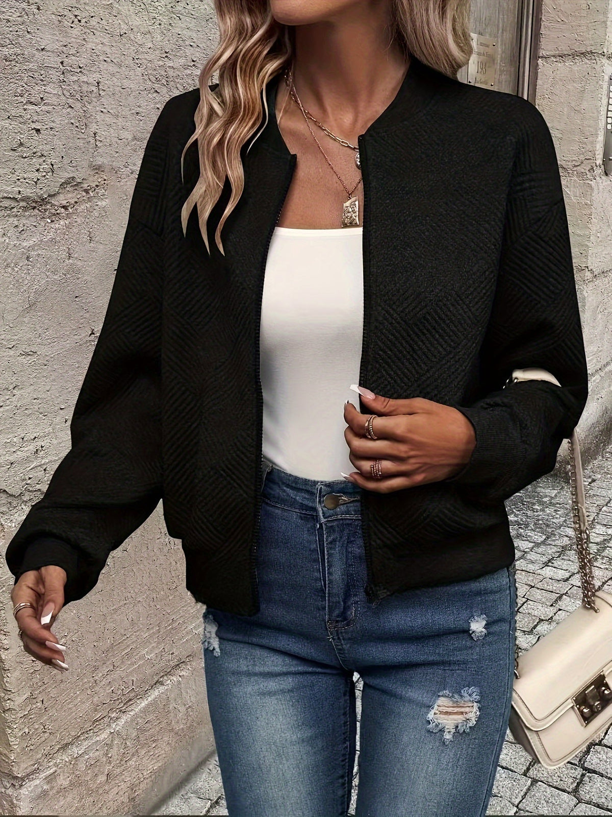 STURDY ZIP-UP JACKET FOR WOMEN