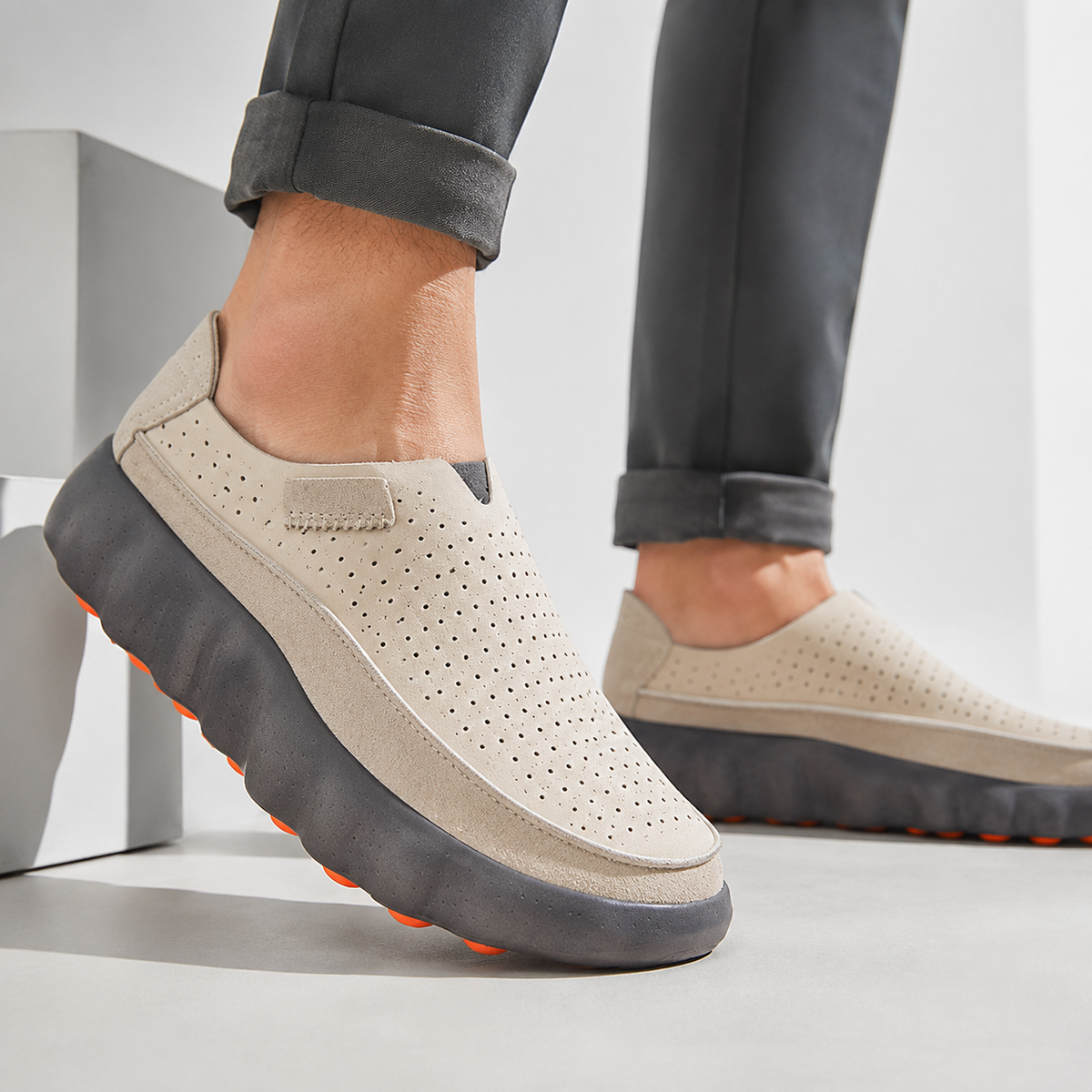 PERFORATED SUPPORT LOAFERS FOR WOMEN