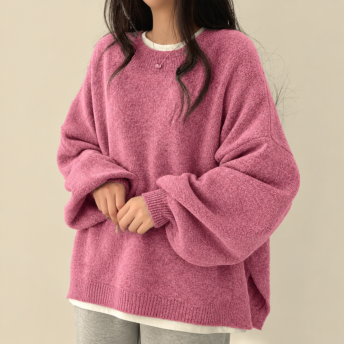 RELAXED SPLIT-HEM SWEATER FOR WOMEN