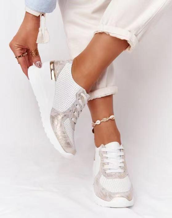 CUSHIONED DAILY SNEAKERS FOR WOMEN