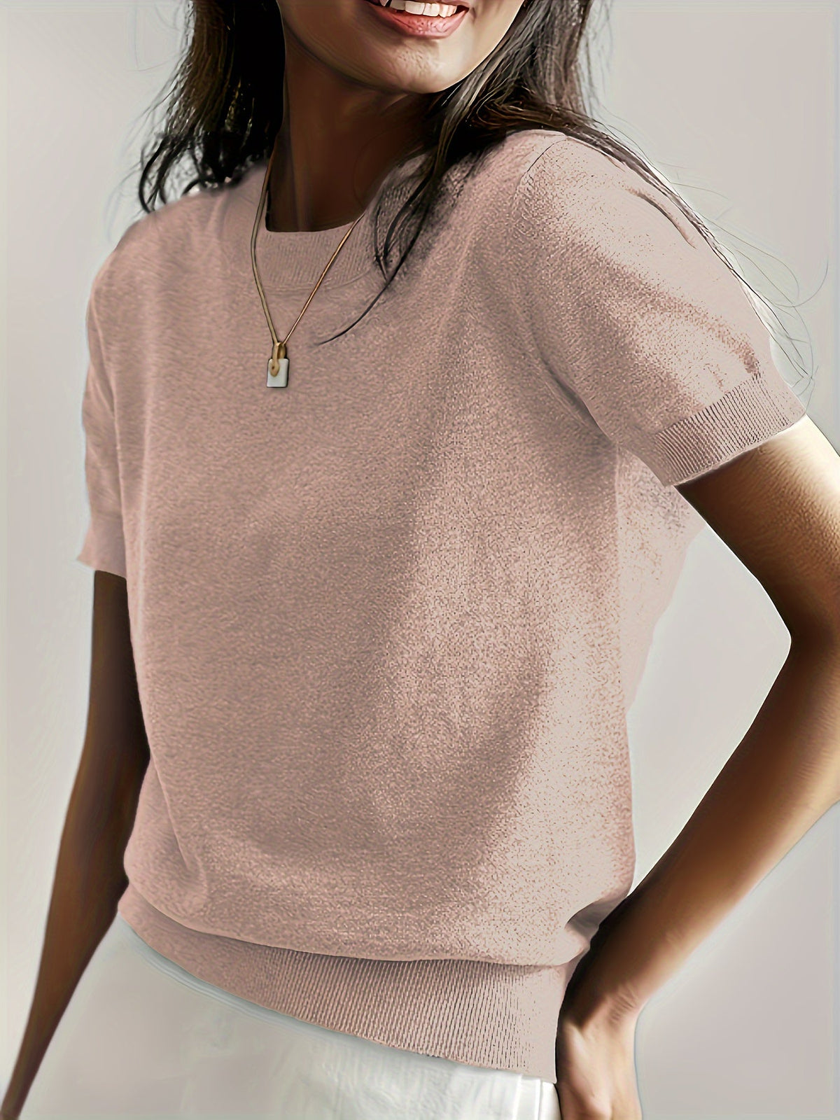 SHORT-SLEEVE SWEATER FOR WOMEN