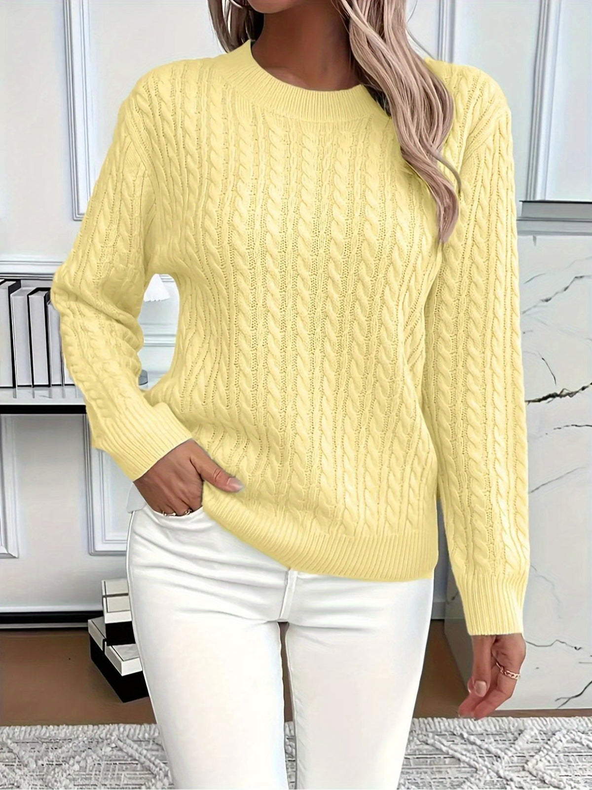 RELAXED CABLE SWEATER FOR WOMEN