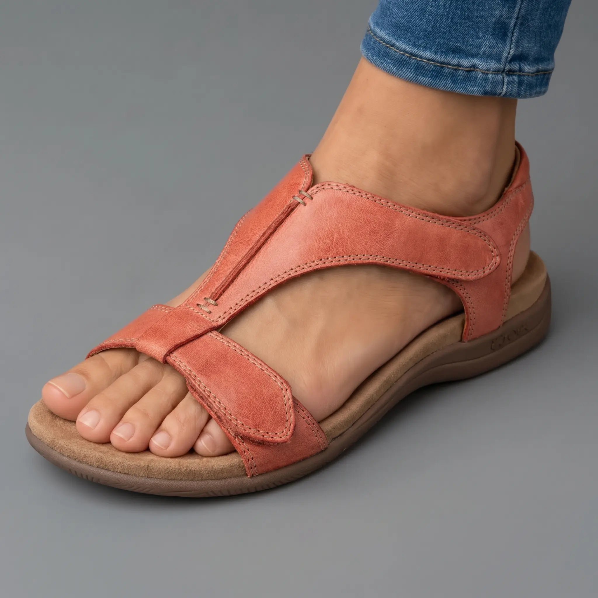 ADJUSTABLE WALKING SANDALS FOR WOMEN